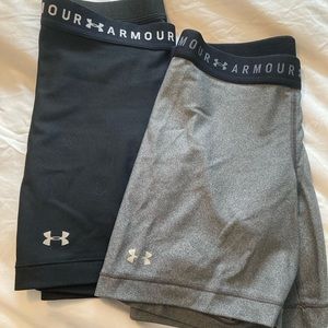 Under Armour Exercise Running Shorts Spandex